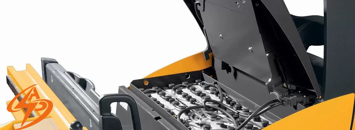 نگهداری باطری لیفتراک