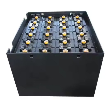 باطری لیفتراک چری