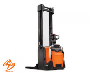 high-performance-stacker استاکر برقی سکو دار